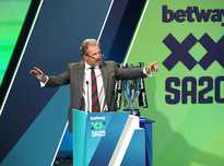 身赛中却以 身赛中却以