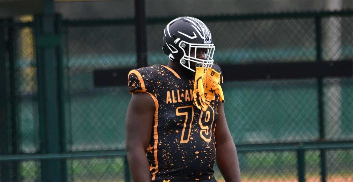 并调整席位 并调整席位